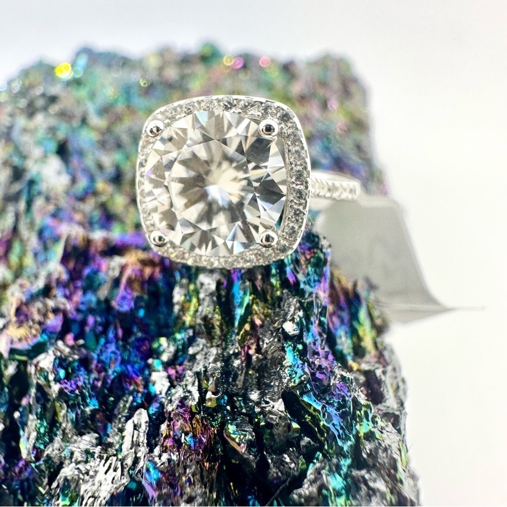 3 Carat Moissanite Diamond Ring Cushion Halo 18K White Gold 925 Silver GRA